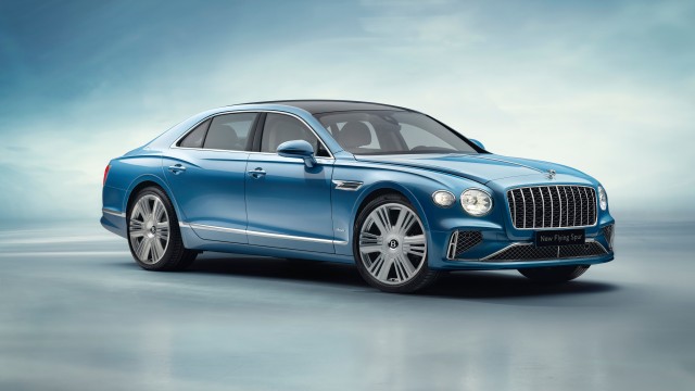 Bentley Flying Spur Azure 2025