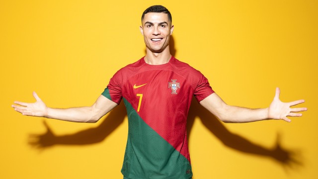 Cristiano Ronaldo Yellow background