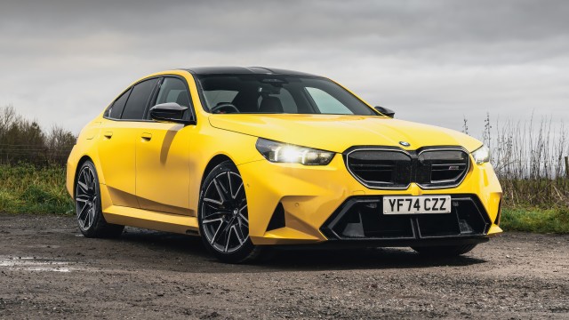 BMW M5 (G90) Luxury Sedan