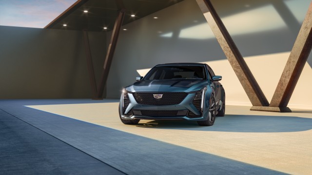 Cadillac CT5 Sport 2025