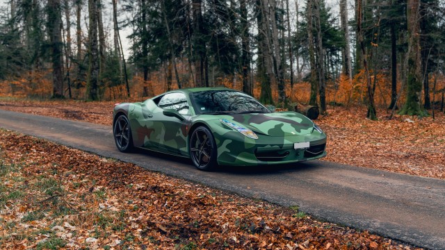 Ferrari 458 Italia Tailor Made Army