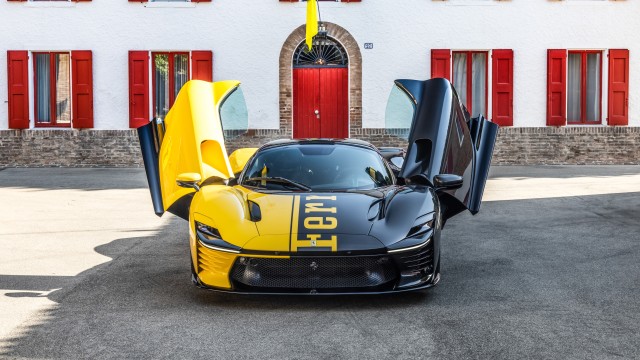 Ferrari Daytona SP3 Tailor Made 2025