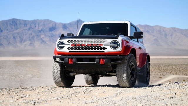 Ford Bronco 2-Door Stroppe 2025