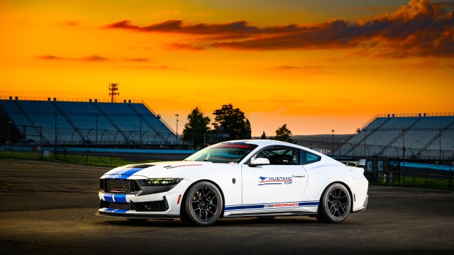 Ford Mustang Dark Horse Race car