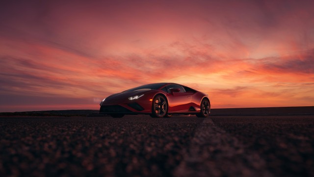 Lamborghini Huracan EVO RWD Sunset 5K