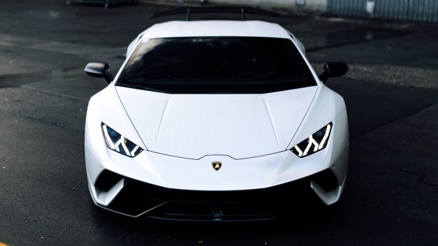 Lamborghini Huracan White cars
