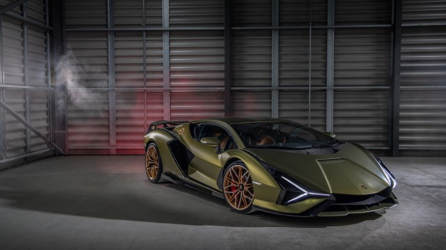 Lamborghini Sián FKP 37 Futuristic
