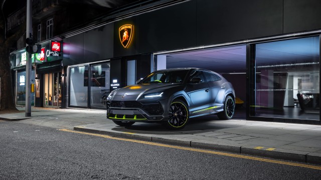 Lamborghini Urus Graphite Capsule 8K