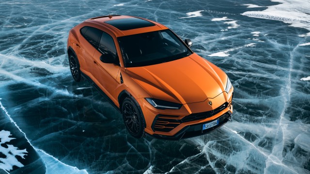 Lamborghini Urus Pearl Capsule 2021