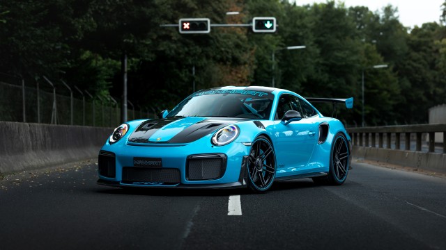 Manhart TR 700 II Porsche 911 GT2 RS