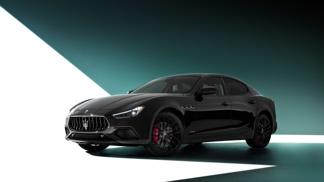Maserati Ghibli S Q4 GranSport Nerissimo Pack