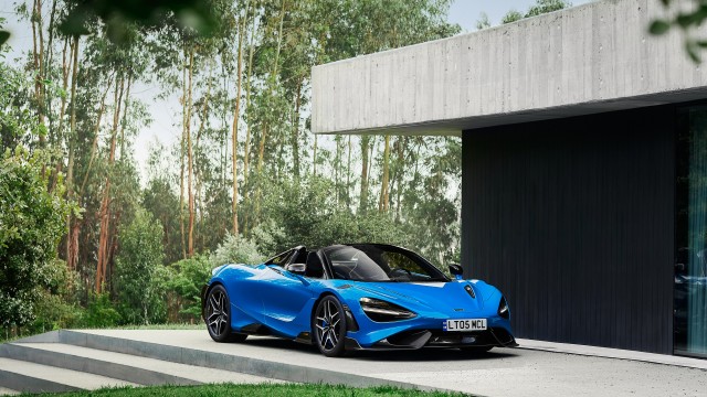 McLaren 765LT Spider Convertible