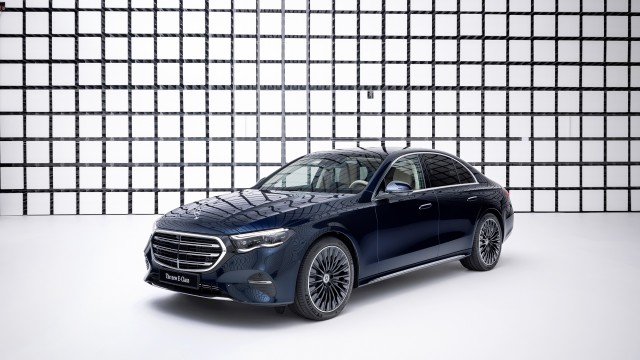 Mercedes Benz E Class Luxury Sedan