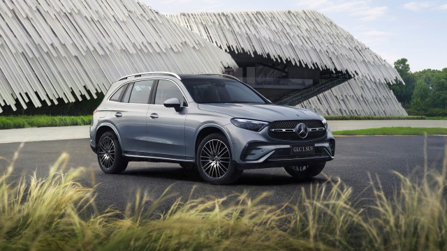 Mercedes-Benz GLC 300 AMG line