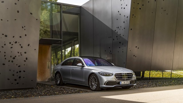 Mercedes-Benz S 400 d 4MATIC 8K