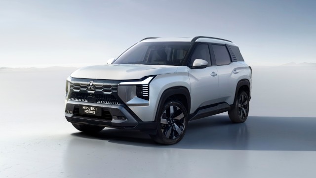 Mitsubishi Destinator 2026