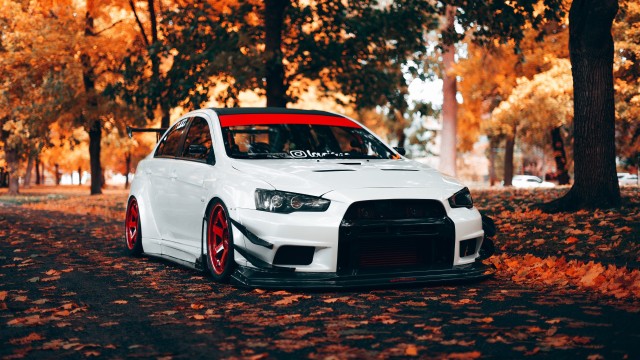 Mitsubishi Lancer Evolution X Autumn