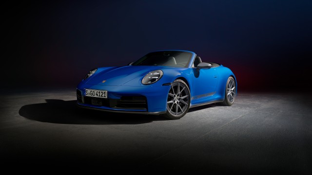 Porsche 911 Carrera T Cabriolet 2024