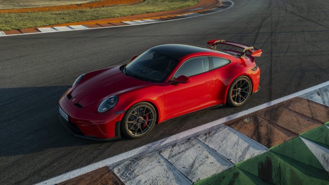 Porsche 911 GT3 Guards Red