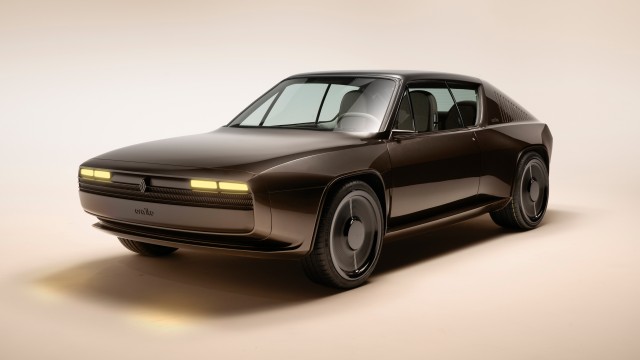 Renault R17 electric restomod x Ora Ito 2024