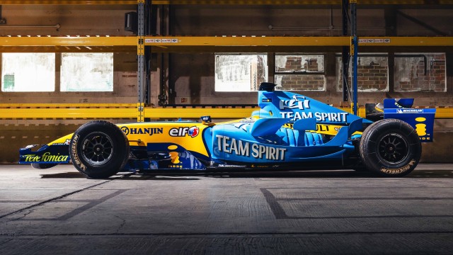 Renault R25 F1 Car