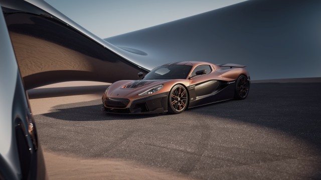 Rimac Nevera 2024