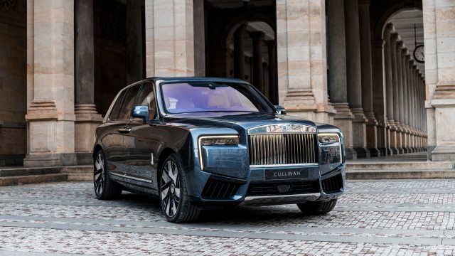 Rolls-Royce Cullinan 2024