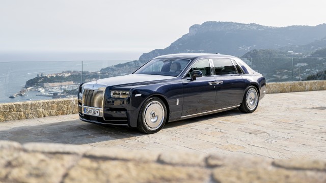 Rolls-Royce Phantom EWB 2022