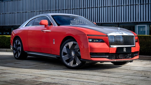 Rolls-Royce Spectre Escapism 2024