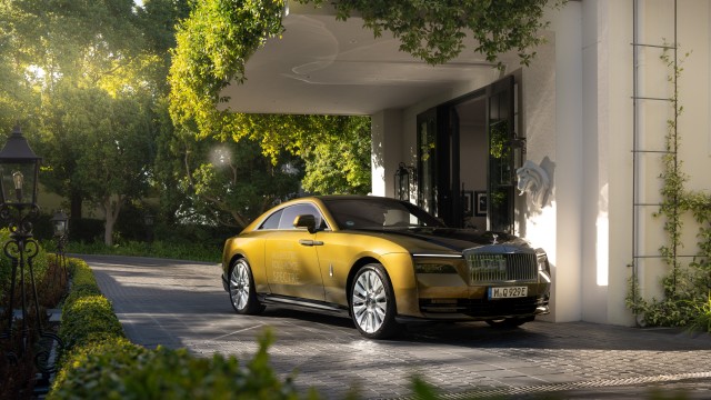 Rolls-Royce Spectre Performance EV