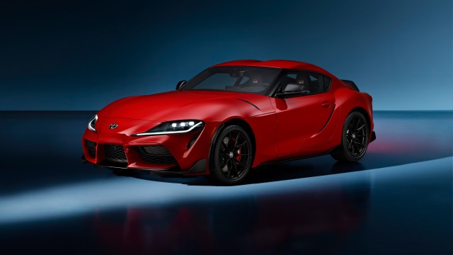 Toyota GR Supra Lightweight EVO 2025