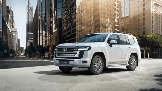 Toyota Land Cruiser Anniversary Edition