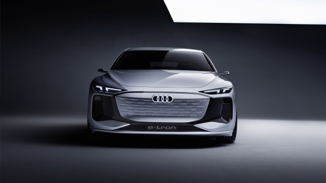 Audi A6 e-tron Concept 8K