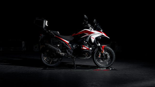 BMW R 1300 GS Triple Black 2025