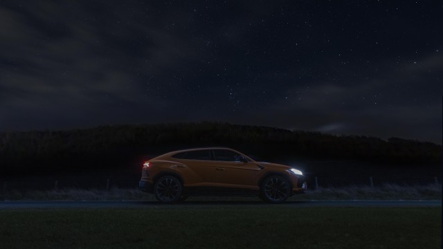 Lamborghini Urus Night