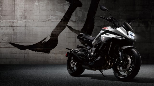 Suzuki GSX-S1000S Katana 5K