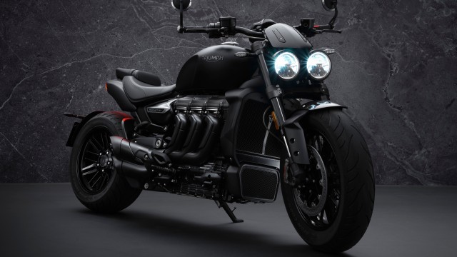 Triumph Rocket 3 R Black Edition