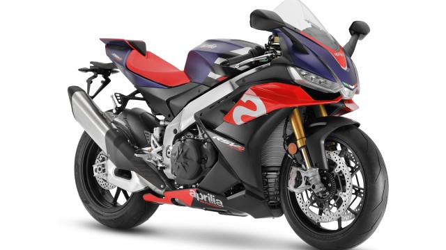 Aprilia RSV4 1100 Factory Sports bikes