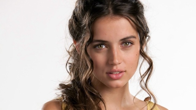 Ana de Armas High-res