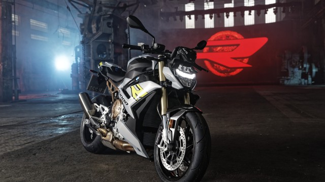 BMW S1000R Superbikes