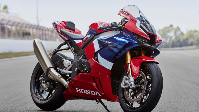 Honda CBR1000RR-R Fireblade SP 2021