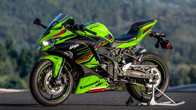 Kawasaki Ninja ZX-4RR Sports bikes