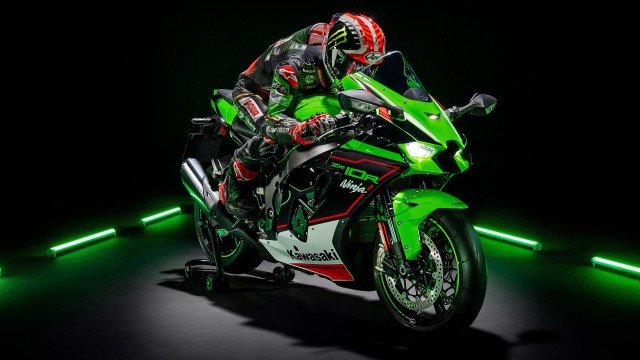 Kawasaki Ninja ZX-10R AMOLED
