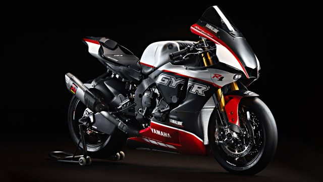 Yamaha R1 GYTR Pro 25th Anniversary
