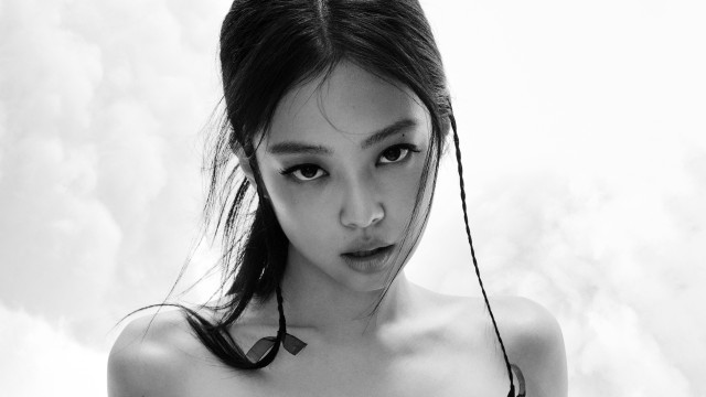 Jennie Closeup