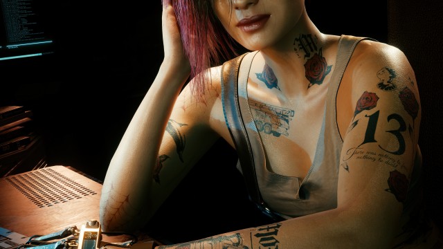 Judy Alvarez 5K Phone