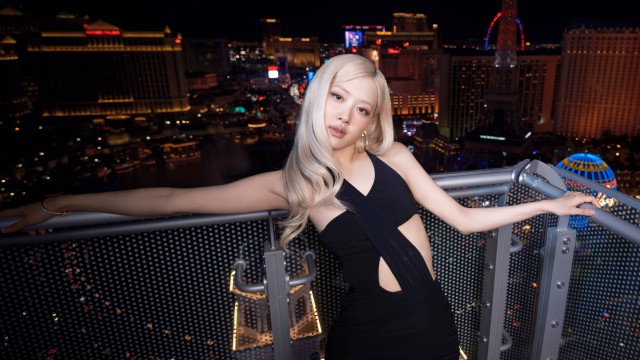 Rose (Blackpink) Night