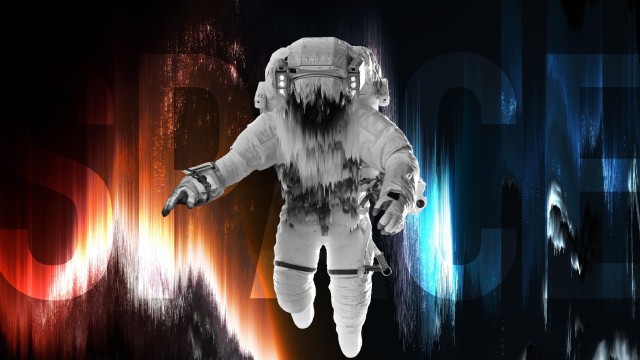 Astronaut Fade
