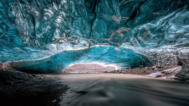 Ice Cave Heading North