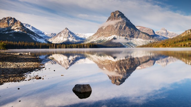 Glacier mountains Mirror Lake